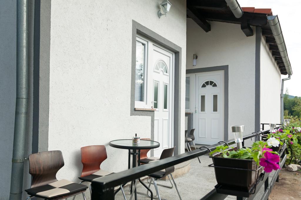 Apartment & Room Toma 스몰리야나크 객실 사진